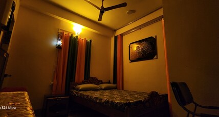 Serene Homestay Room Type - Serene Retreat Treat to Soul