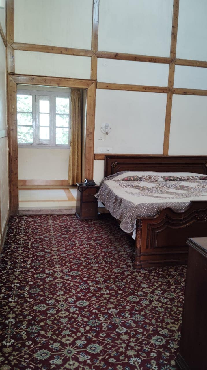 Chail Palace Annexe HPTDC - Tap to explore photos