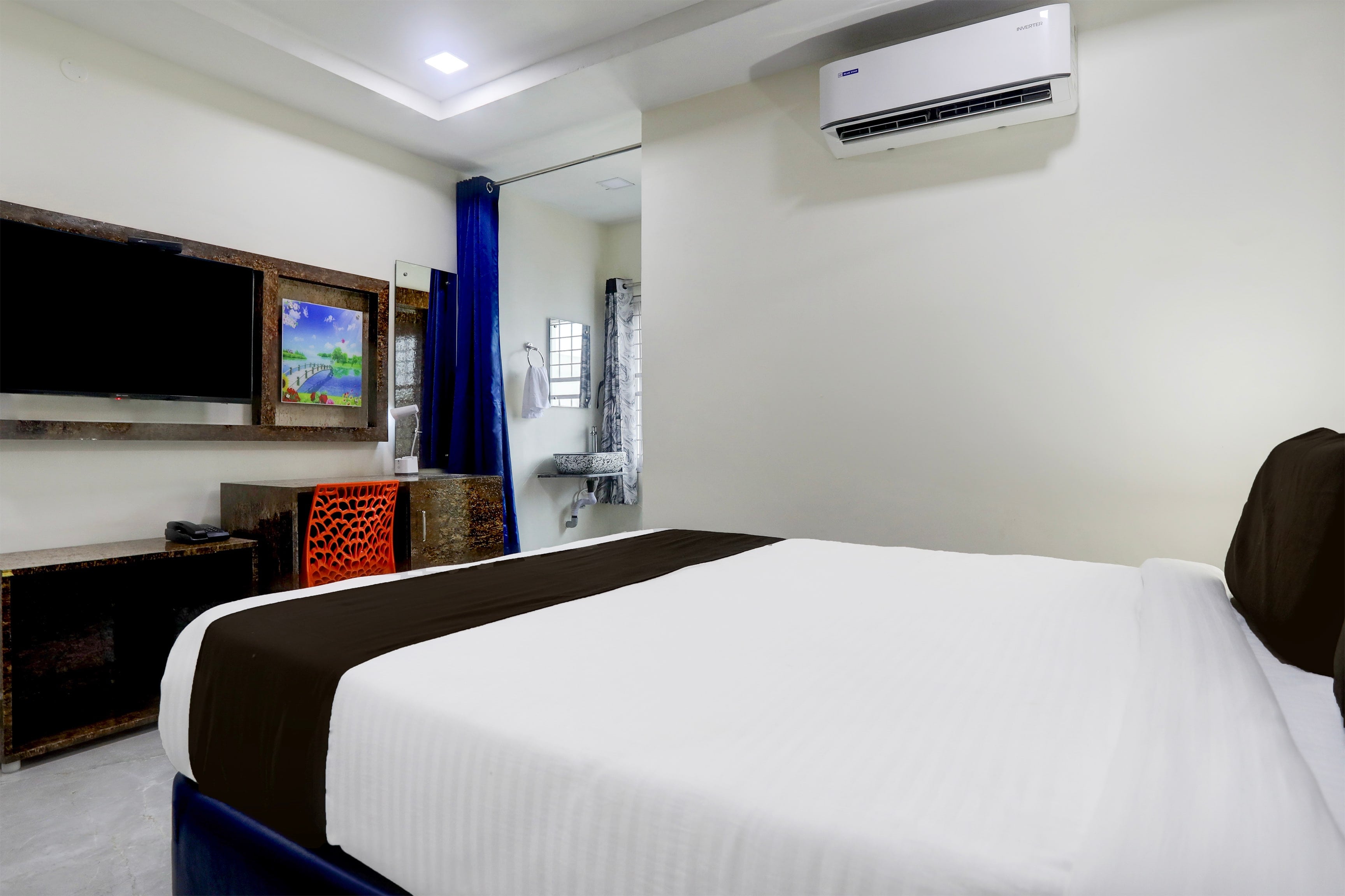 Townhouse Khammam Formerly Bluemoon - Tap to explore photos
