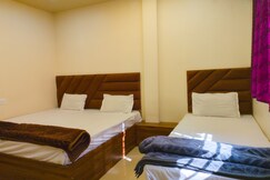 HOTEL KASHI PALACE & RESTORANT