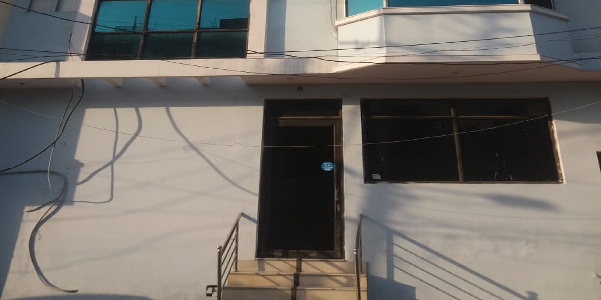 Hotel R Paradise - Tap to explore photos