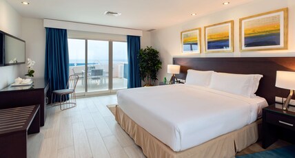 Radisson Blu Resort, Fujairah Room Type - Junior Suite - Ocean View - Balcony Radisson Blu Resort, Fujairah Room Type - Junior Suite - Ocean View - Balcony