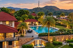 Sarasiruham Private Pool Villa Resort Udaipur