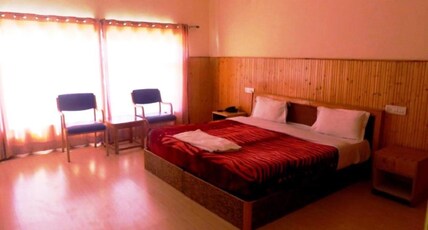 Abu Palace Room Type - Deluxe Room