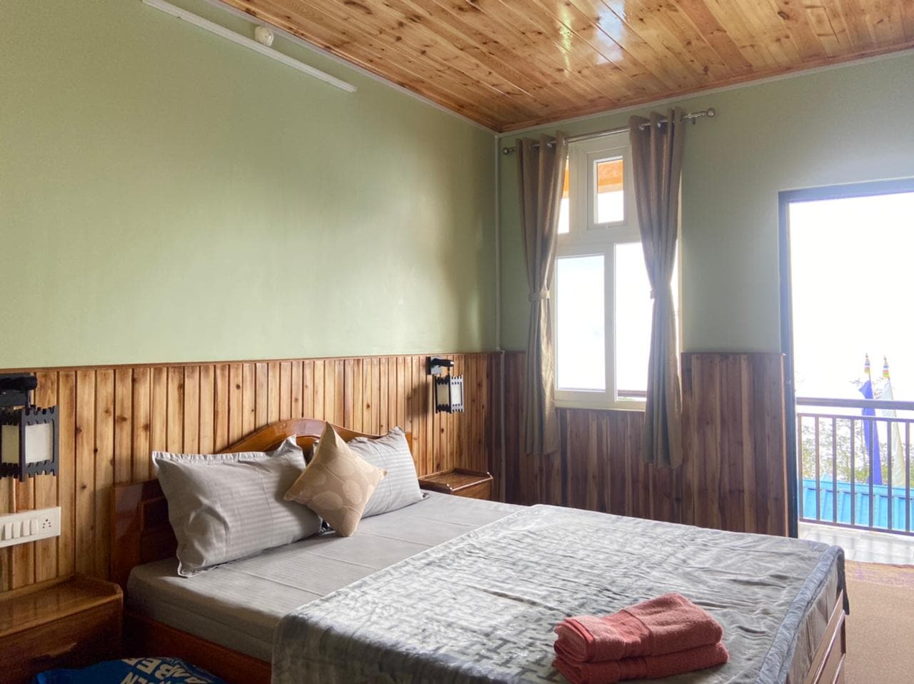 Tinchuley Gurung's Homestay. - Tap to explore photos