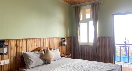 Tinchuley Gurung's Homestay. Room Type - 301