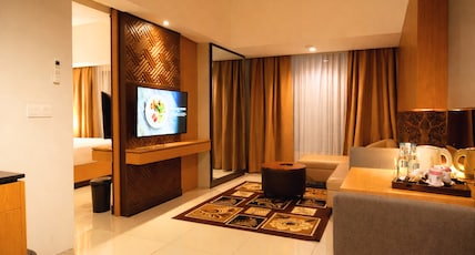 Metland Seva Seminyak (Formerly Horison Ultima Seminyak Bali) Room Type - Seva Suite with Balinese Culture and Beach Club Experience Metland Seva Seminyak (Formerly Horison Ultima Seminyak Bali) Room Type - Seva Suite with Balinese Culture and Beach Club Experience