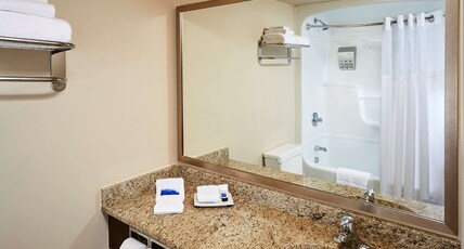 Best Western Plus Guildwood Inn Room Type - 1 King Bed, Non-Smoking, Exterior Entrance, Ground Floor, Sofabed, Work Desk, High Speed Internet Ac Best Western Plus Guildwood Inn Room Type - 1 King Bed, Non-Smoking, Exterior Entrance, Ground Floor, Sofabed, Work Desk, High Speed Internet Ac