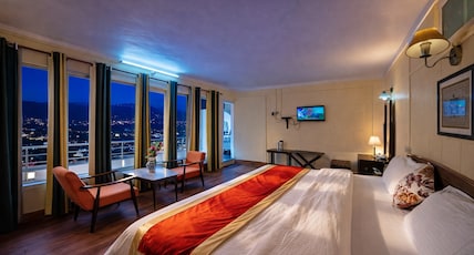 India Hotel - Lake View - Mall Road Nainital Room Type - 4th Floor Lake View Deluxe Room India Hotel - Lake View - Mall Road Nainital Room Type - 4th Floor Lake View Deluxe Room