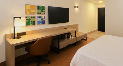 Holiday Inn TIJUANA ZONA RIO Room Type - 1 King Standard Accessible