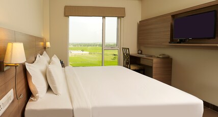 Grey Suit Room Type - EXECUTIVE