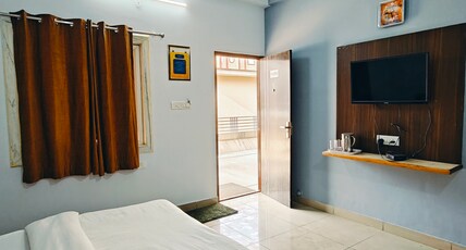 Hotel Samarth Residency Room Type - HSR | Duo Prestige.