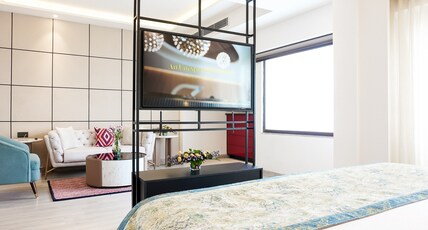 Golden Tulip Hotel Lucknow Room Type - Junior Suite - 1 King Bed