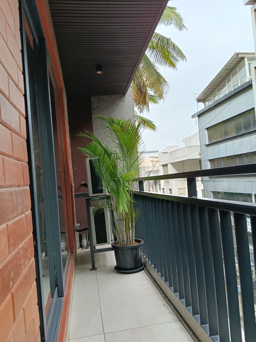 Raayara Suite - Tap to explore photos