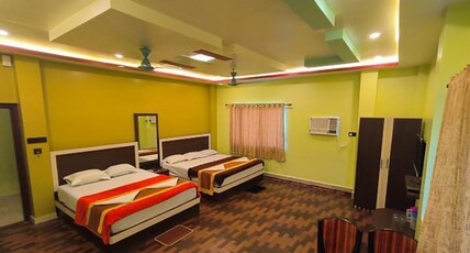 Iconic Hotel Room Type - Standard Quadruple Room