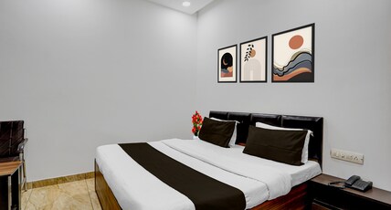 Super Hotel O by OYO Silver Arc Mall Ludhiana Formerly White Solitaire 1 Room Type - Saver Double
