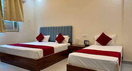 Vimla Residency Hotel Near Prem Mandir Room Type - Executive Room