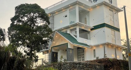 Munnar Crown Fortunara Room Type - Munnar Crown Fortunara