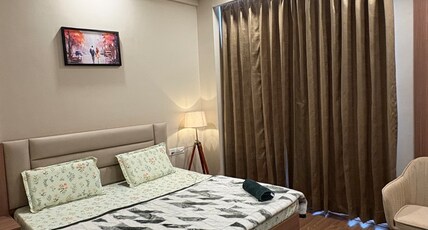 ars stays Room Type - Bedroom