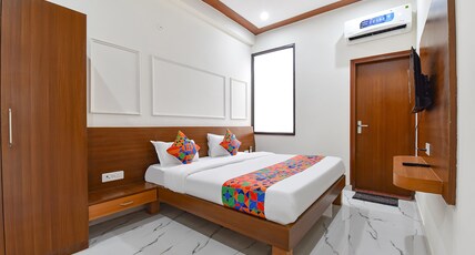 FabHotel Orion Inn Room Type - Deluxe Room