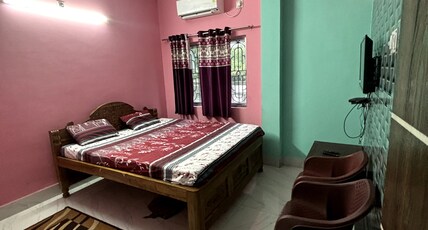 Maheswari Lodge Room Type - Deluxe Room with City View