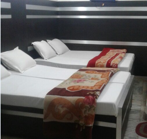 Hotel Gopal - Tap to explore photos