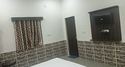 Hotel Shivam Room Type - Deluxe Room