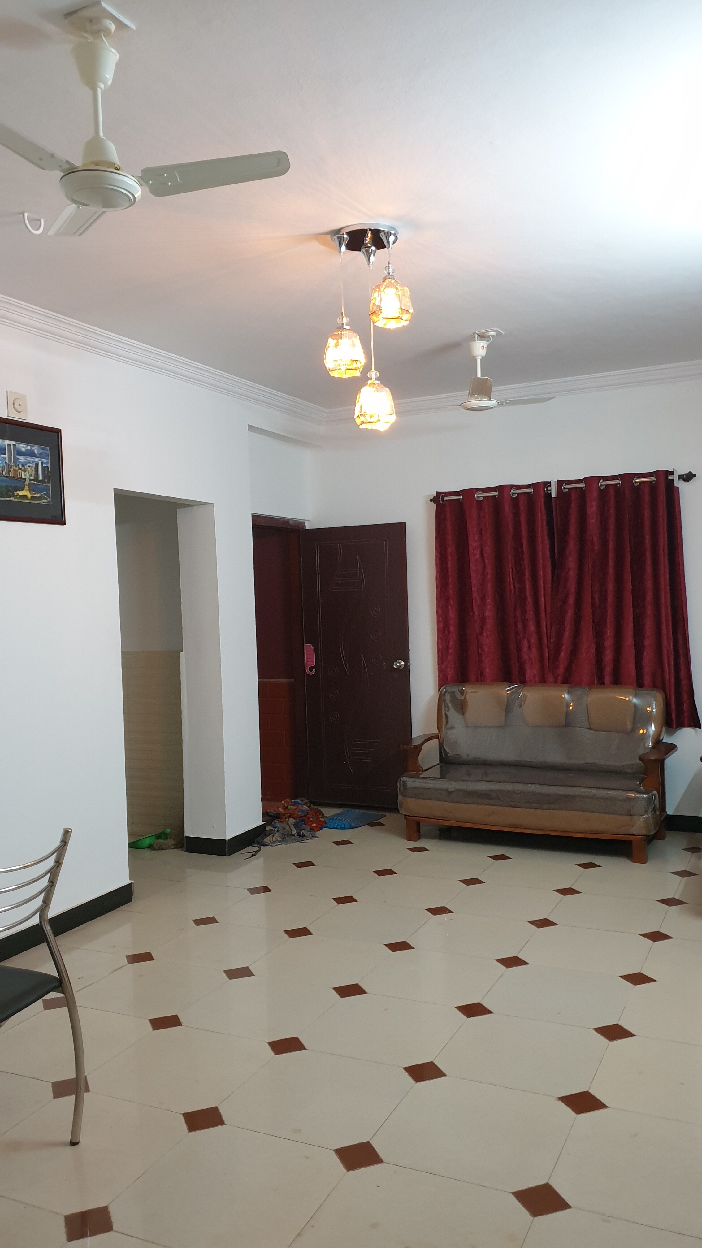 Das Residency - Tap to explore photos