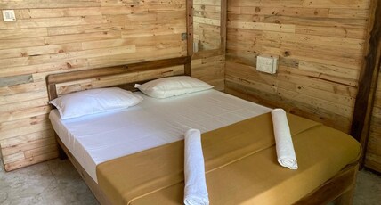 Mauli Wooden Homes & scuba Diving Room Type - Wooden Deluxe Cottage Room