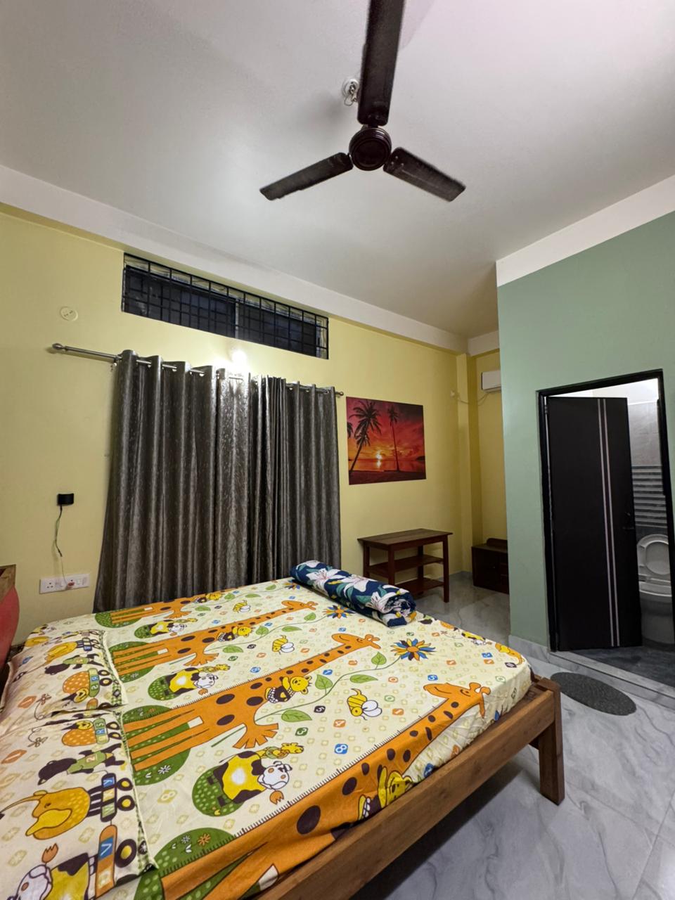 Jolly Inn Homestay - Tap to explore photos