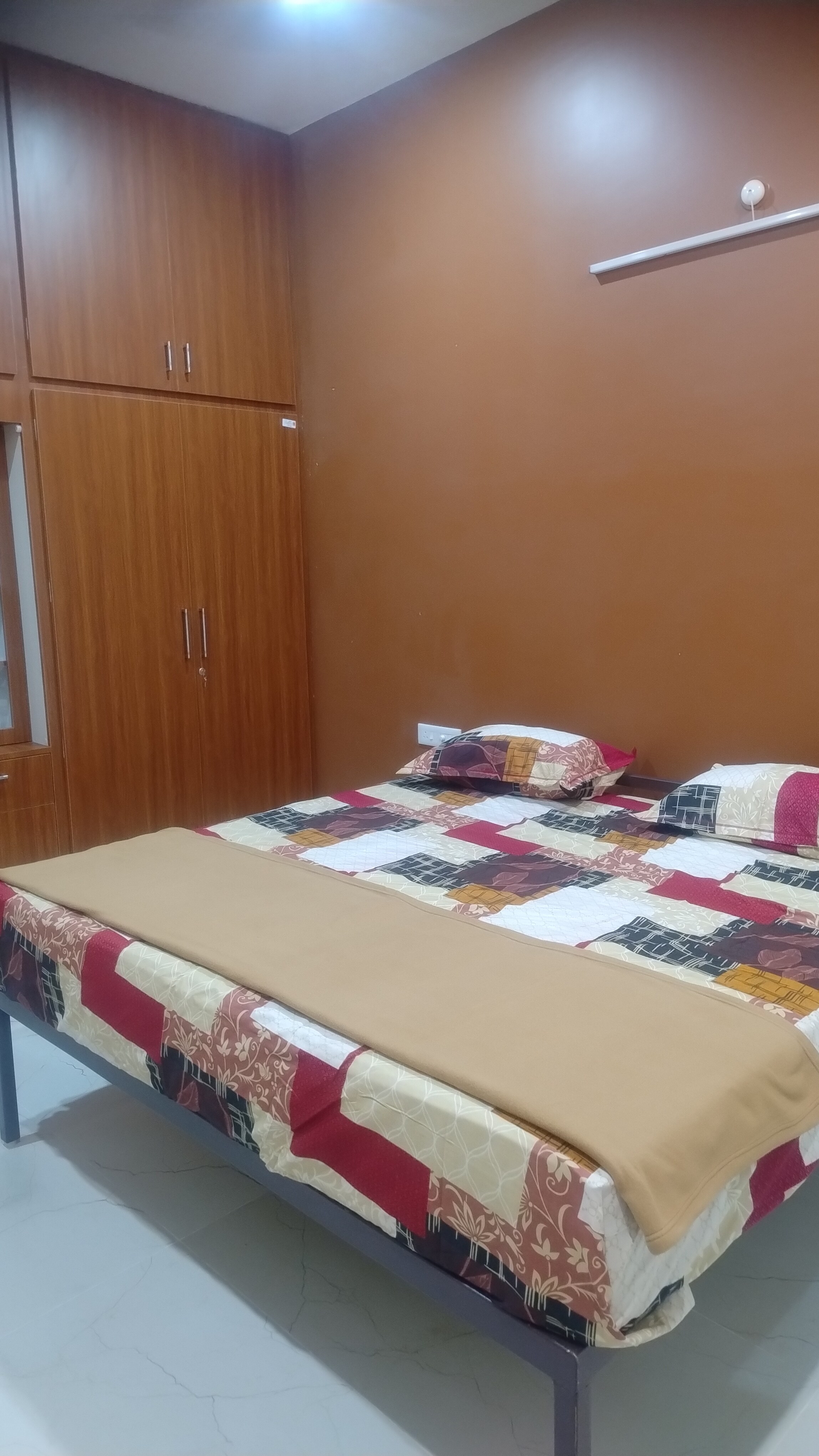 Elite home stay - Tap to explore photos