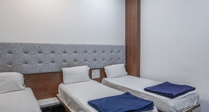 Hotel Balaji Residency Room Type - Deluxe Triple Room