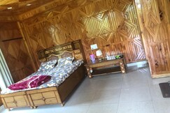 BIRDS LOVE HOUSe Kalgha