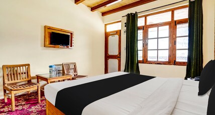 Hotel O by OYO New Sun N Snow Room Type - Classic