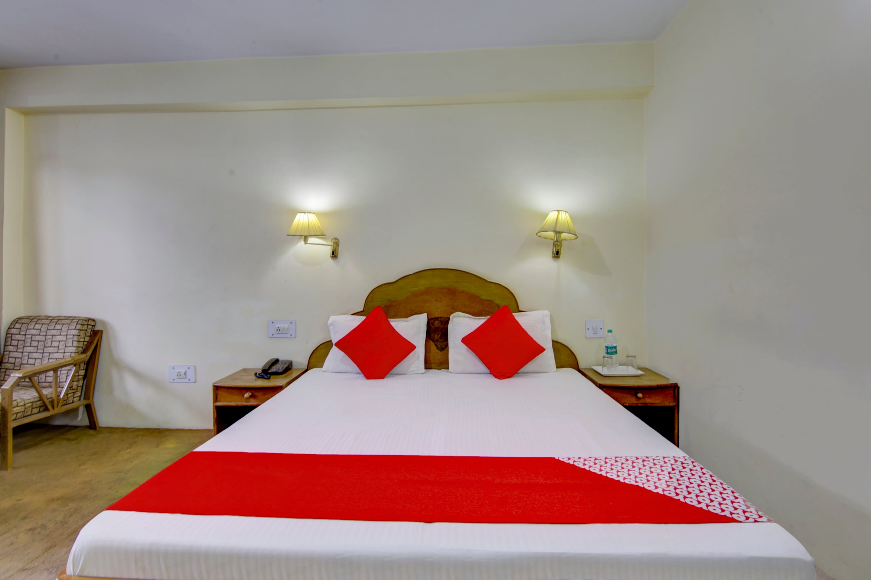 Hotel O NEW VASHISHT VIEW - Tap to explore photos