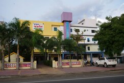 Gurukrupa Darshan Hotel
