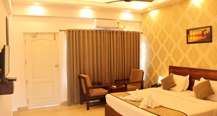Pleasant Hill Resort Room Type - Premium Valley View Room With Balcony (A/C)