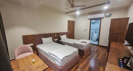 Hotel Crystal Room Type - Diamond Twin Room