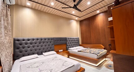 Pallav GuestHouse Room Type - Deluxe Family Room - 2 King Beds Pallav GuestHouse Room Type - Deluxe Family Room - 2 King Beds