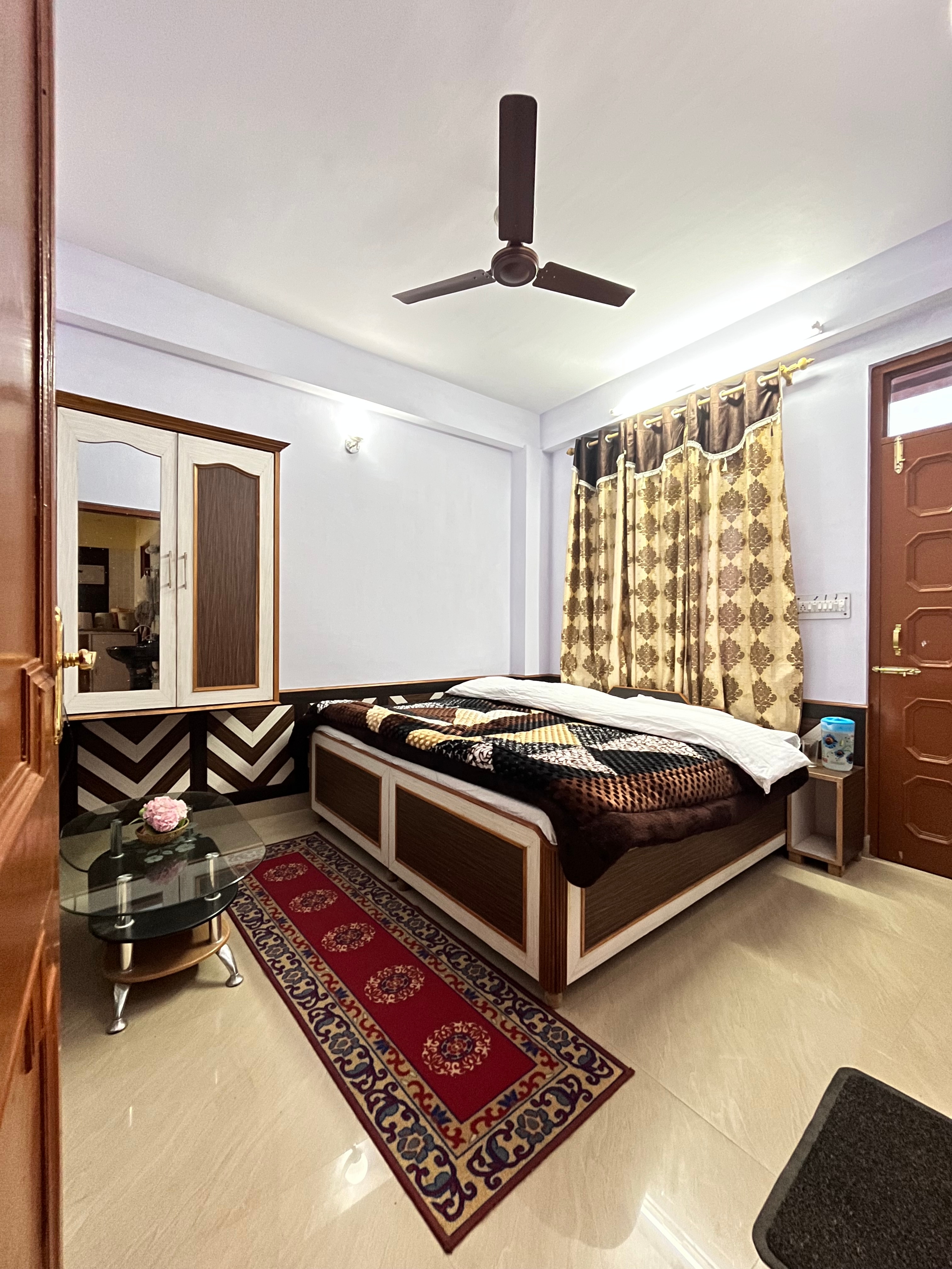 YATIKA HOME STAY - Tap to explore photos