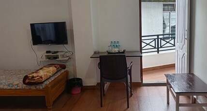 Mawdong Homes Room Type - Triple Sharing (Room 7)