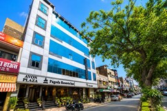 Pagoda Resorts Inn, Ravinder Path