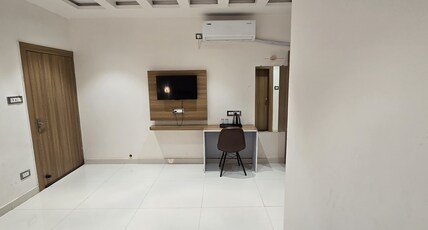 The Golden Palm Room Type - Deluxe AC Room