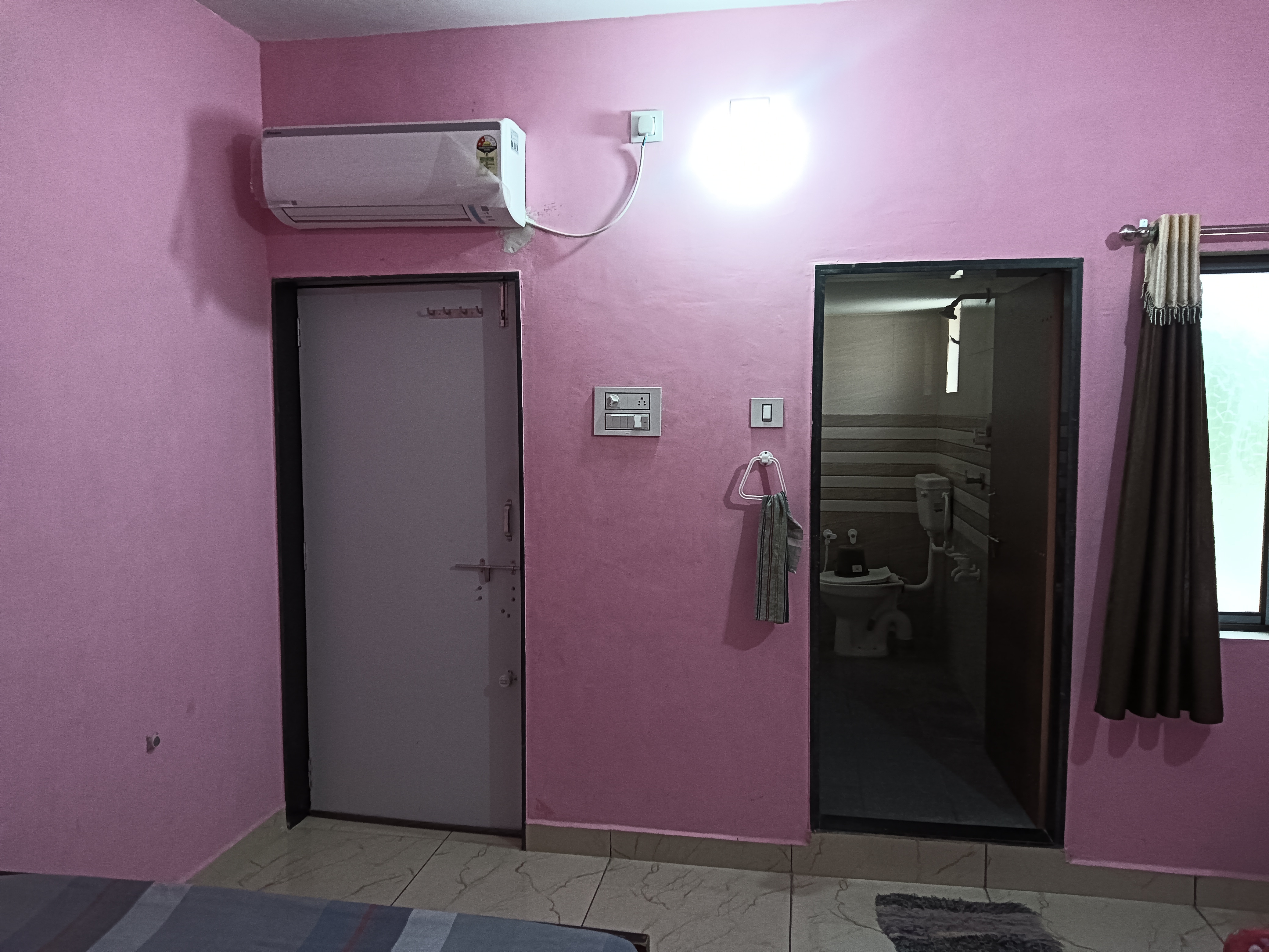 Shiva Homestay Dwarka - Tap to explore photos