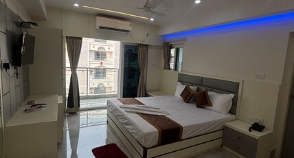Sun And Sand Hotel Room Type - City View Queen Bed Room with Balcony