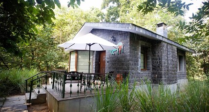 Singinawa Jungle Lodge, kanha Room Type - The Singinawa Cottage