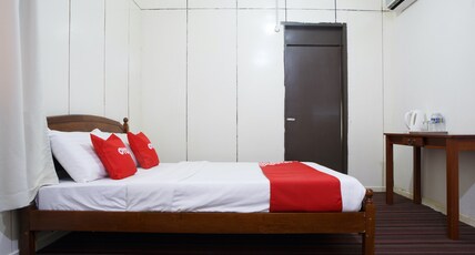 Hotel O The 7 Lodge Tambunan Room Type - Deluxe Double