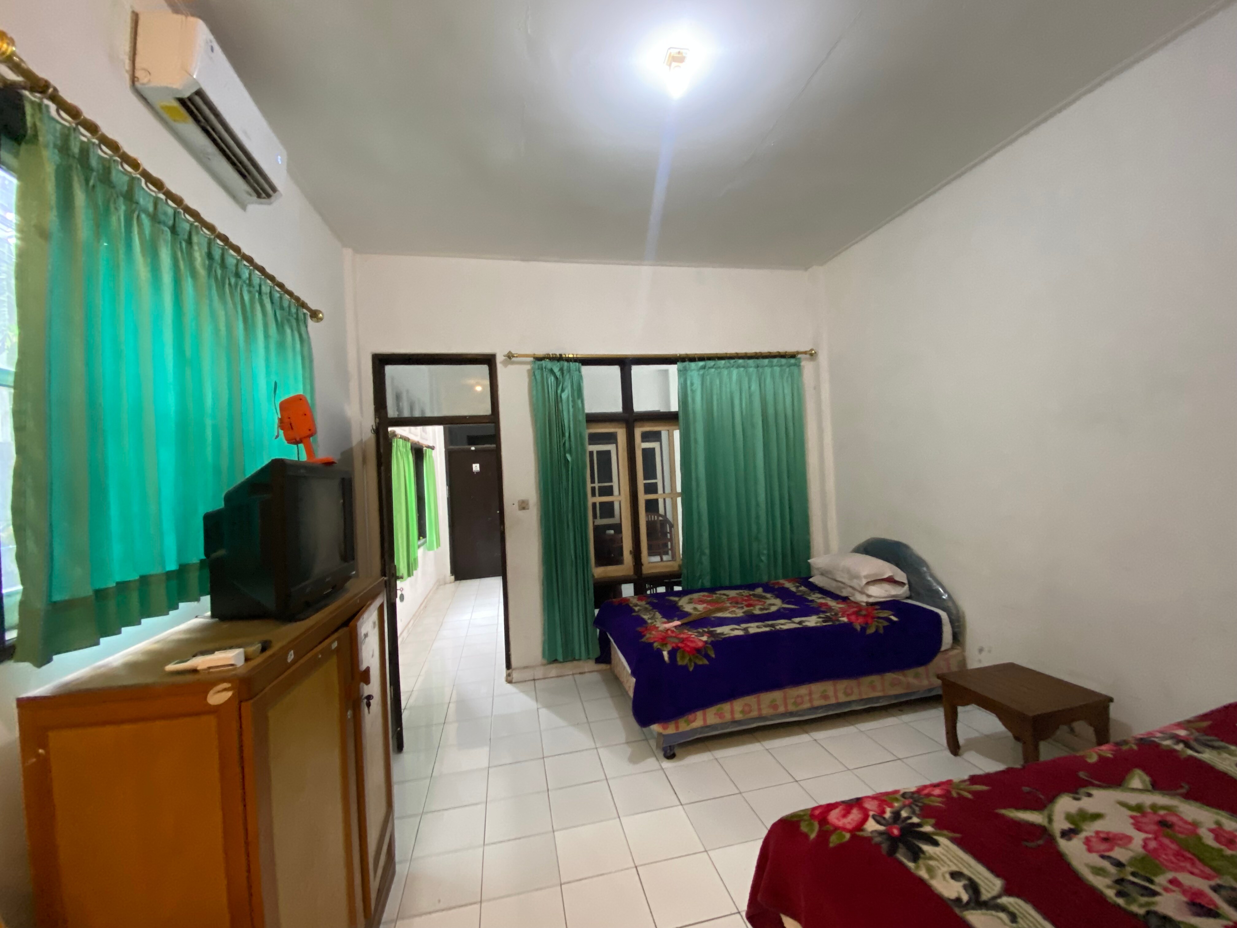 Hotel O Puri Queen Dua - Tap to explore photos