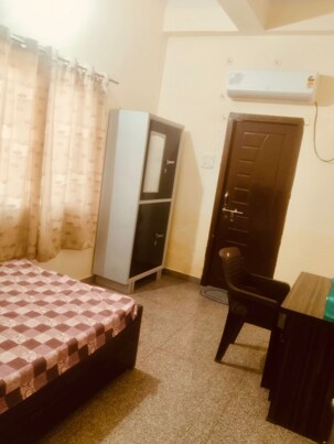 GPS Guest House- Jaunpur - Tap to explore photos