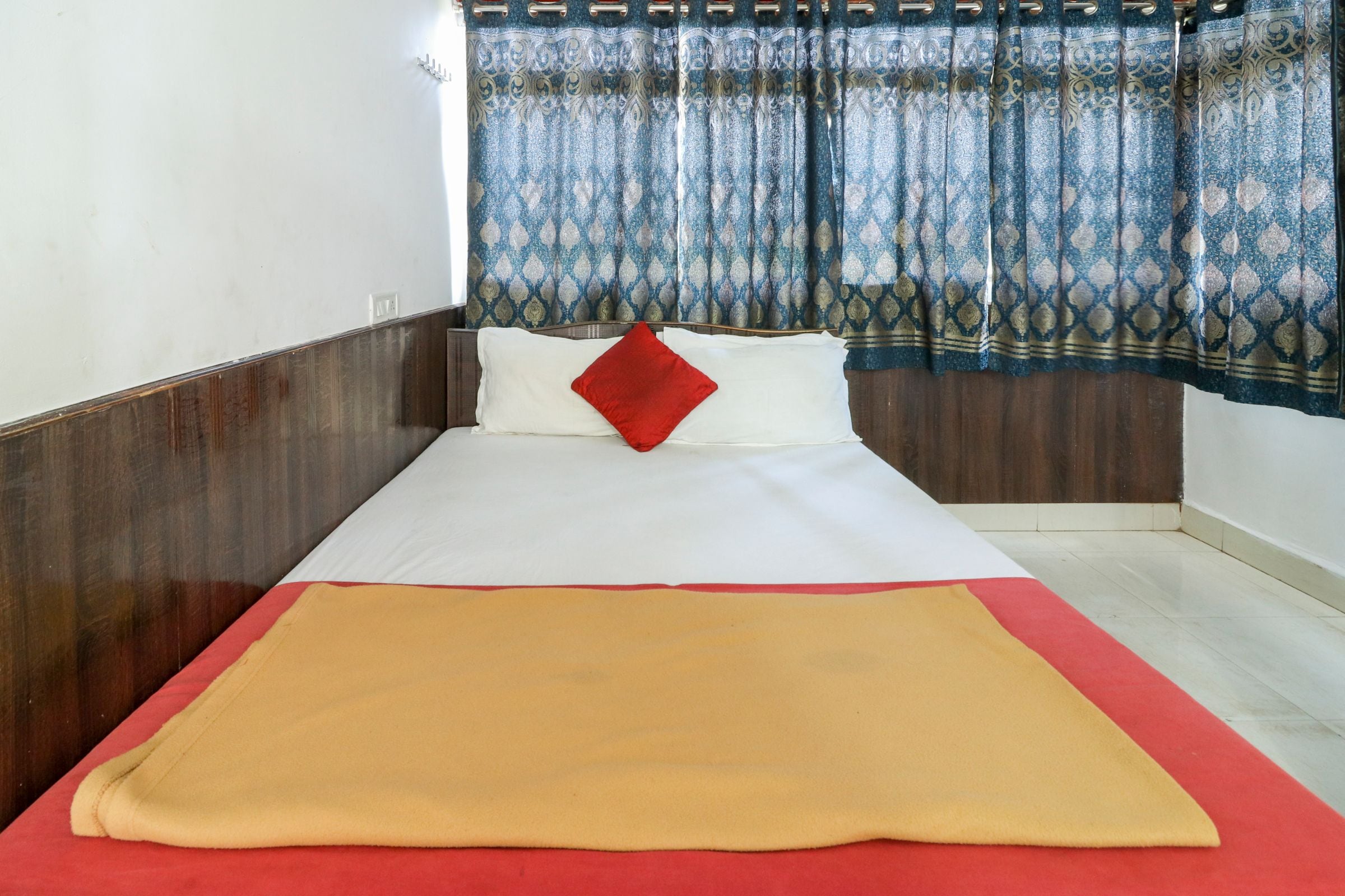 Viva Guest House - Tap to explore photos